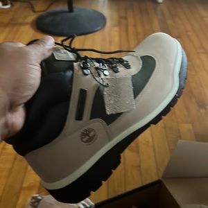 Men’s Size 11 Timberlands Boots (Brand New)